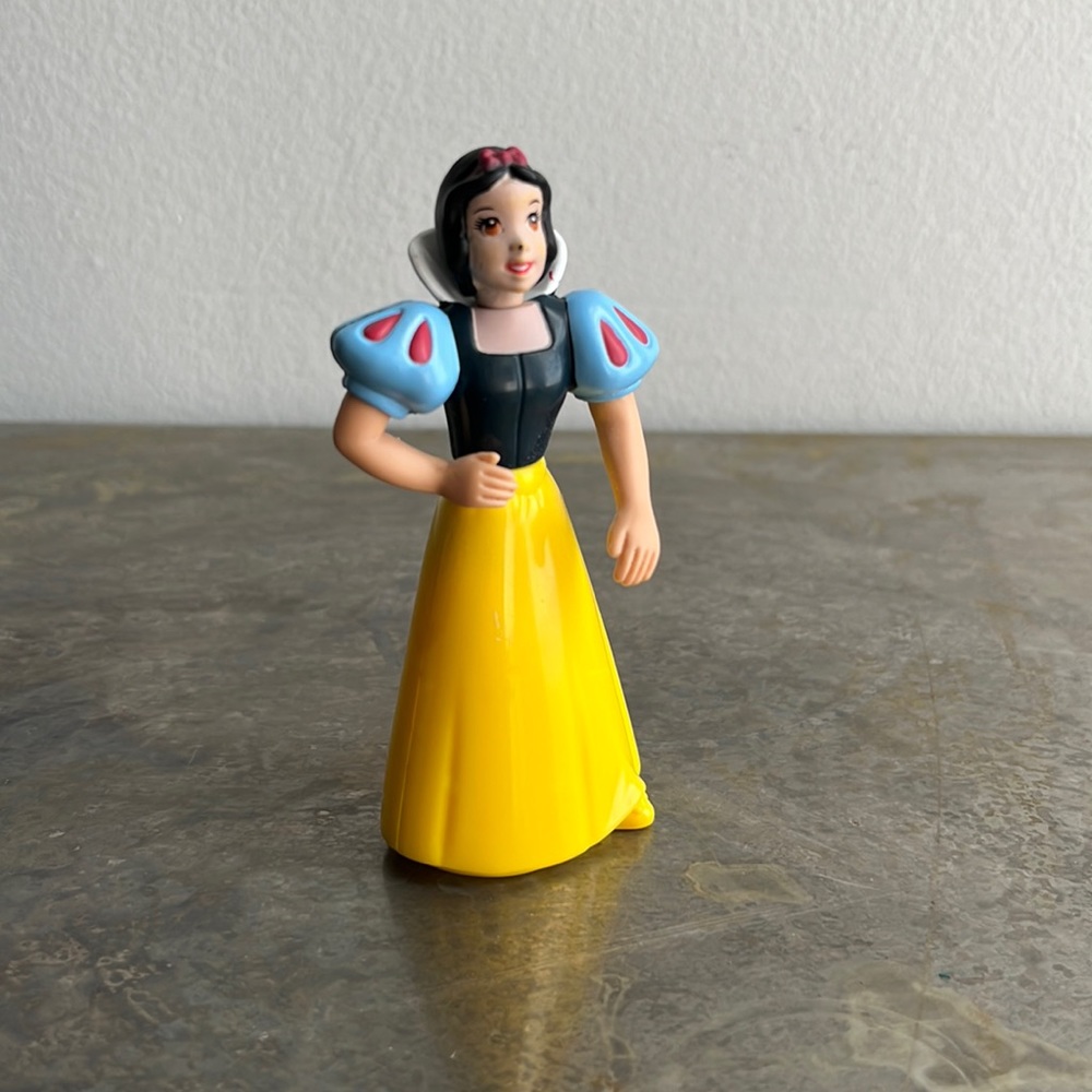 1993 McDonald’s Happy Meal Toy Disney’s Snow White